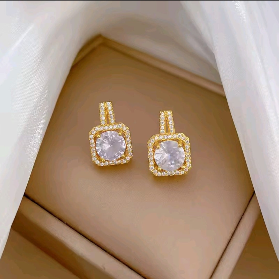 Luxury Women’s Zircon Jewelry Set – Necklace, Earrings & Ring for Weddings and Engagements