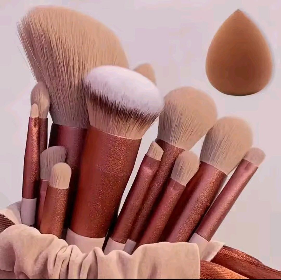 Soft Fluffy Professional Makeup Brush Set – Foundation, Powder, Eyeshadow, Kabuki, Blending Beauty Tools